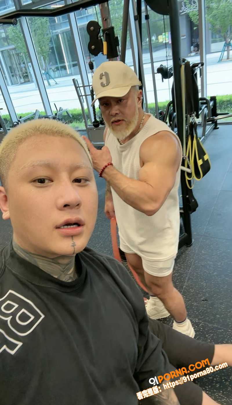 千万粉网红 方丈 直播摊...（4）