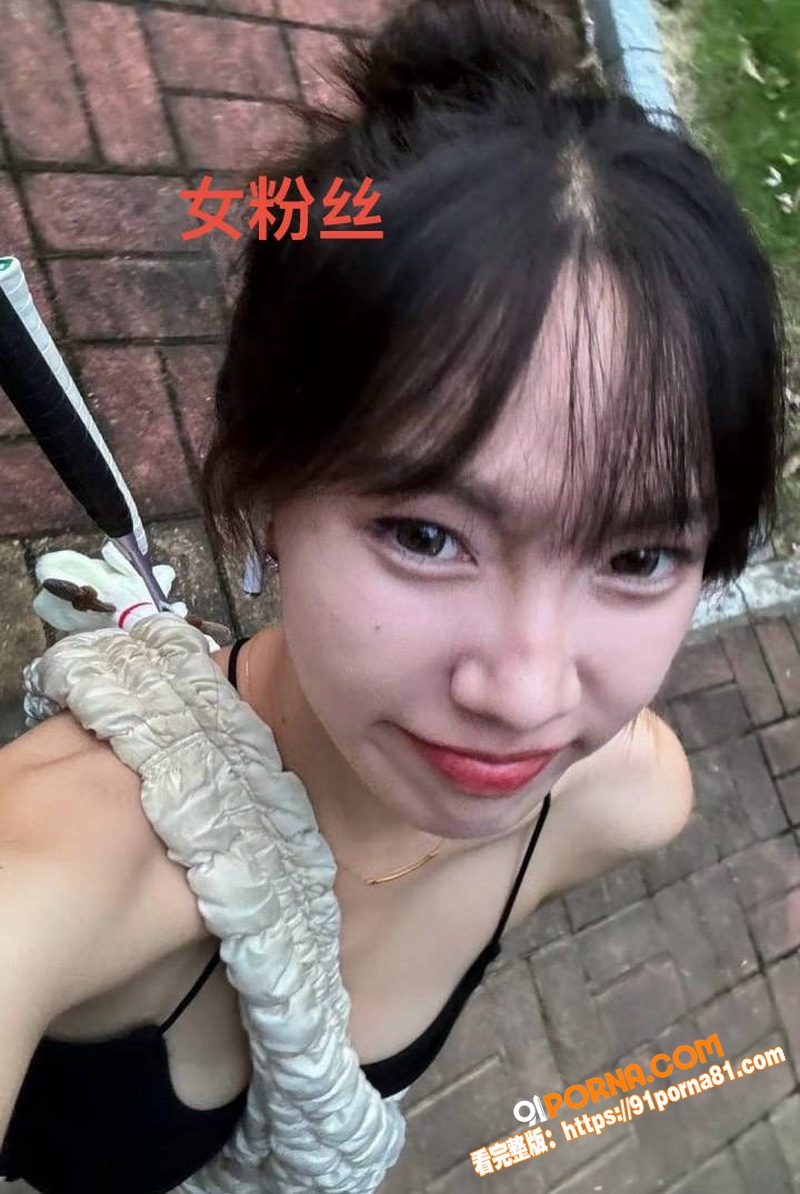 回春丹乐队主唱 刘西蒙 ...（10）