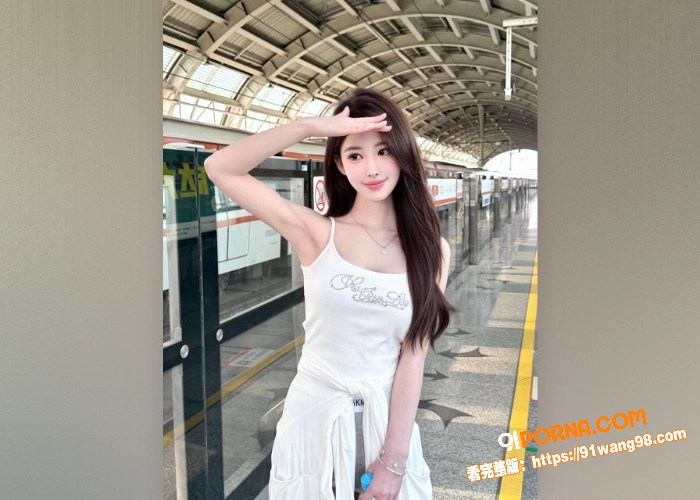 反差女神 小鹿 最新大尺...（2）
