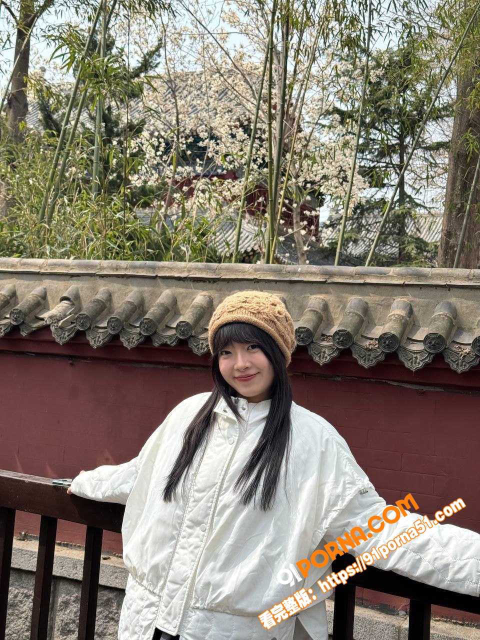 山东青岛巨乳嫩妹酒店激情...（3）
