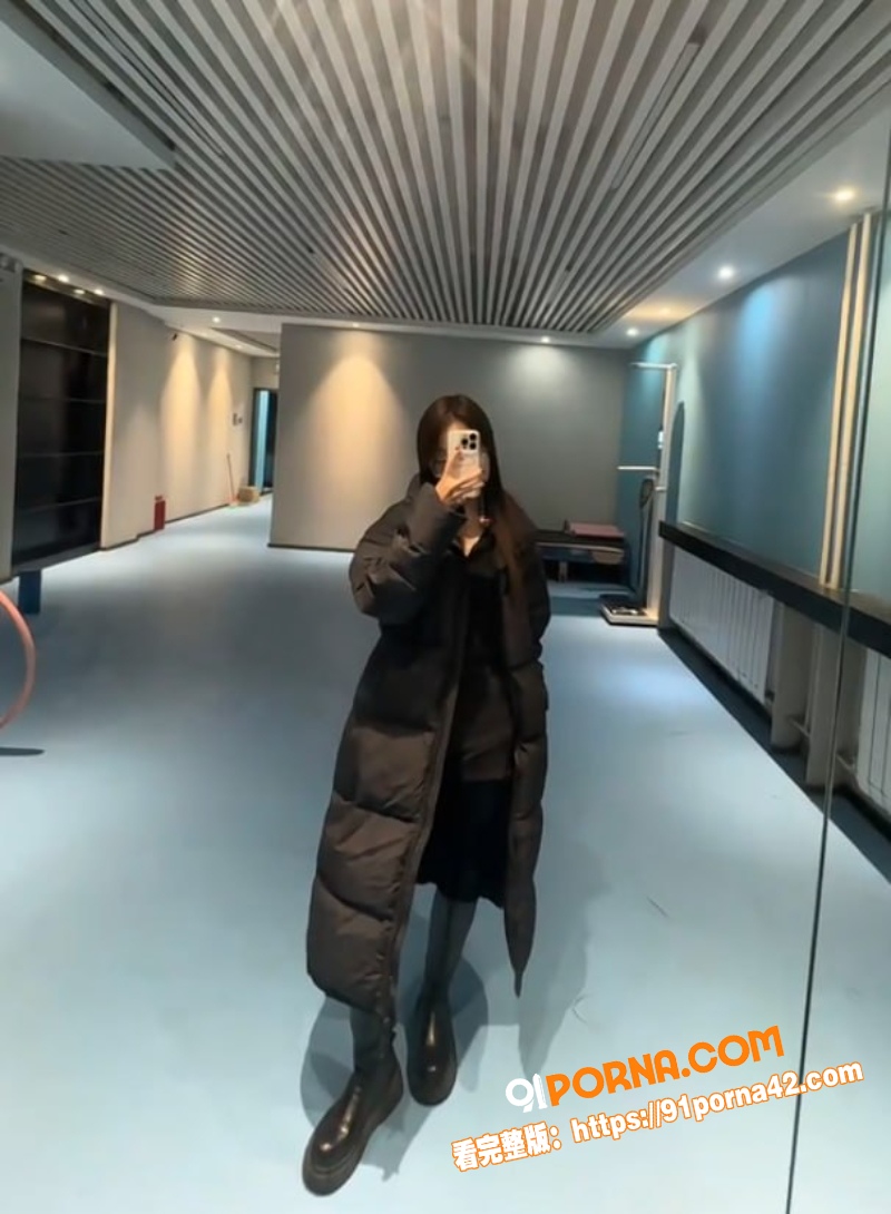 高颜值精神小妹被黄毛PU...（2）