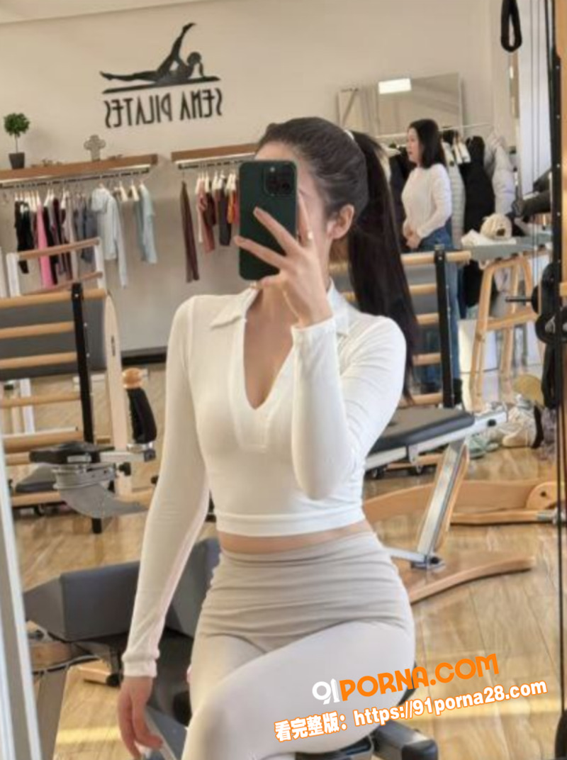厦门凯迪拉克4S店 美女...（4）