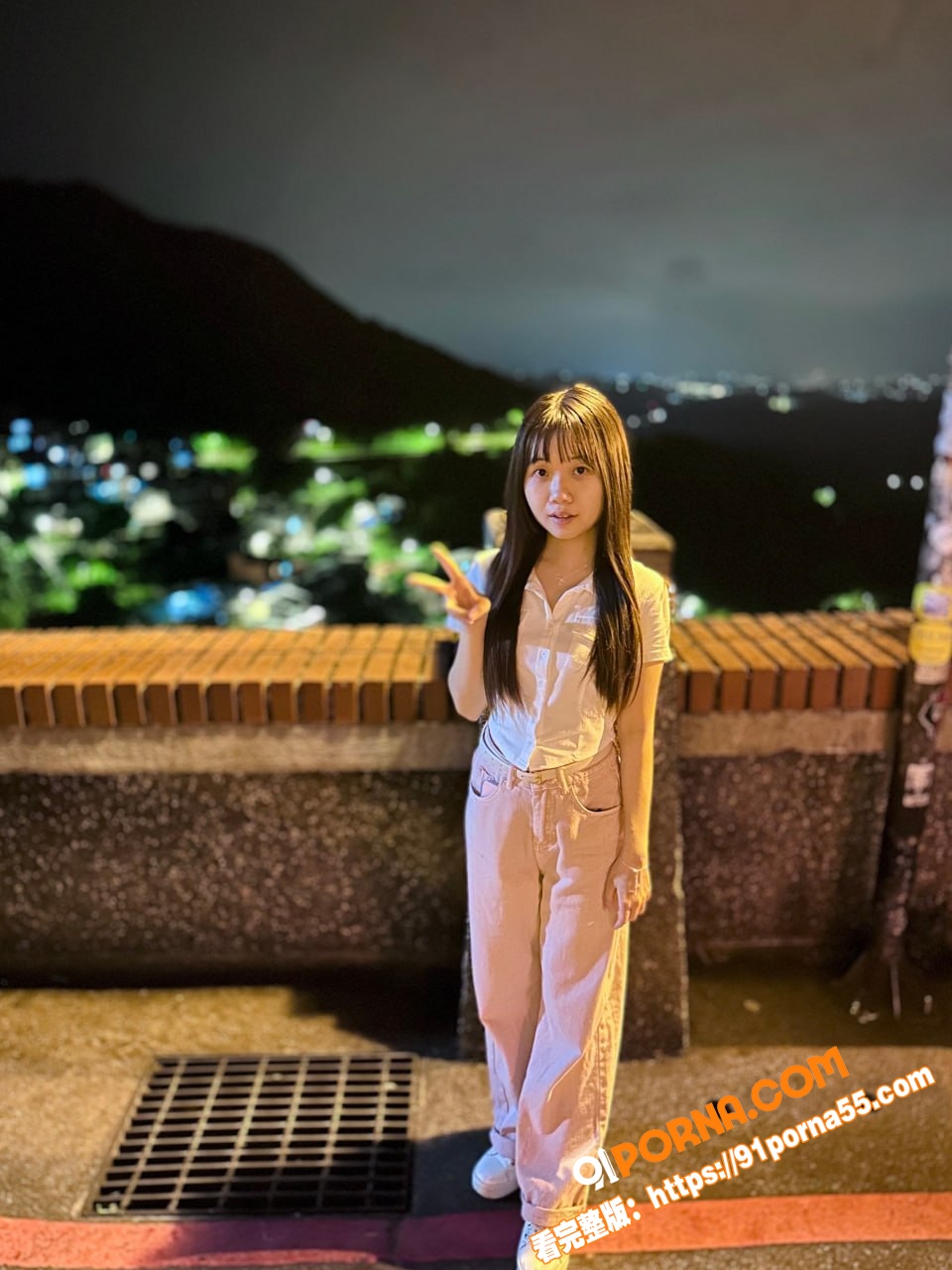台湾清纯乖巧小姐姐在家情...（1）