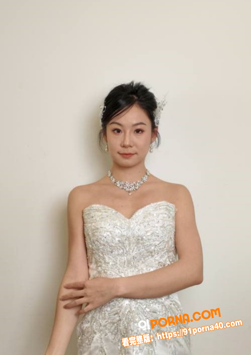 青岛反差母狗 李叶 真面...（2）