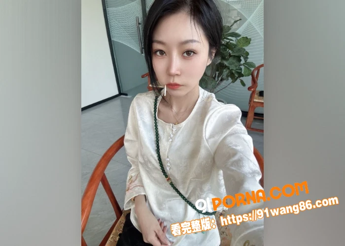 推特高颜值妹子 彤彤乖 ...（1）
