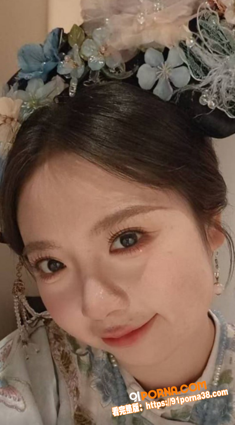 江苏南京已婚人妻 张苇 ...（1）