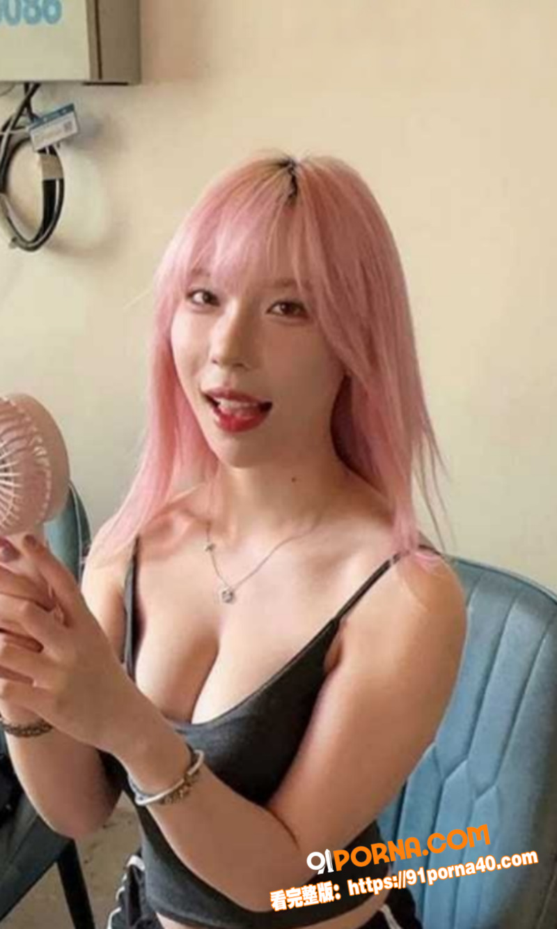 抖音爆乳网红 荔枝木烤鸡...（3）