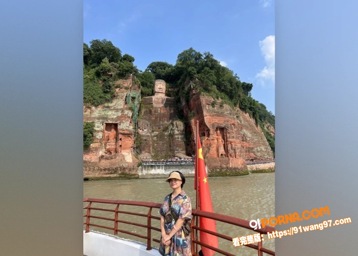 高颜值少妇出轨 被老公曝...（4）